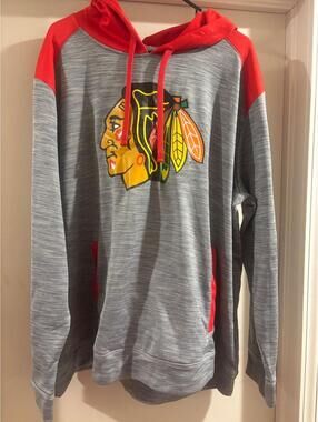 Chicago Blackhawks NHL Pullover Hoodie Gray Red Graphic Sweatshirt 2XL